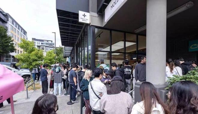 茉莉奶白印尼双店齐开3天卖出17万杯CQ9电子平台入口从北美火到东南亚(图5)